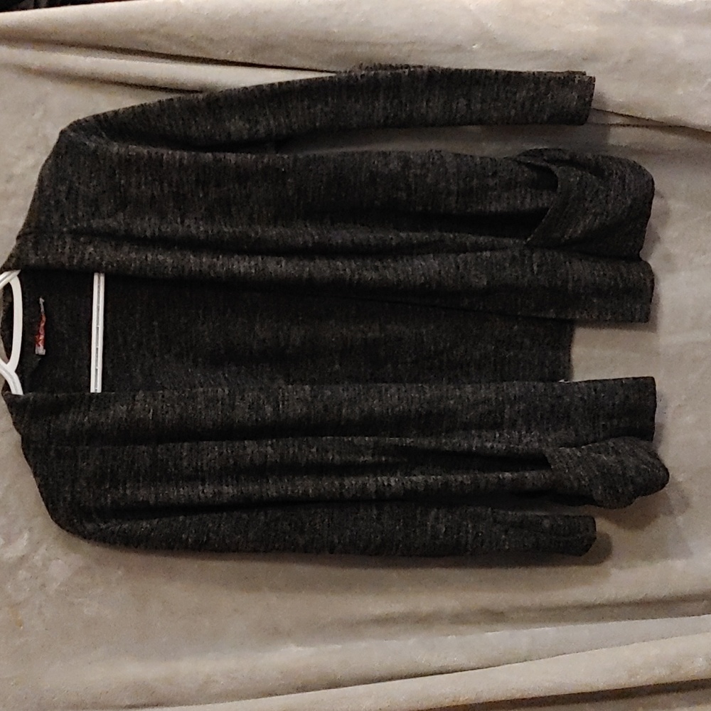 $8 Add On Carol Rose medium Sweater